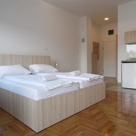 Apartment Суботица Экстерьер фото